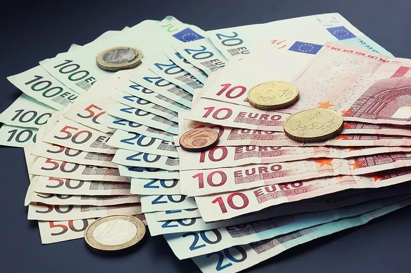 Erziehungsbeitrag als Einkommen: Prozesskostenhilfe für die Pflegeeltern?