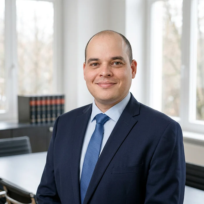 Rechtsanwalt Danilo Saraiva Köln Danilo Saraiva - Rechtsanwalt für Familienrecht in Köln.